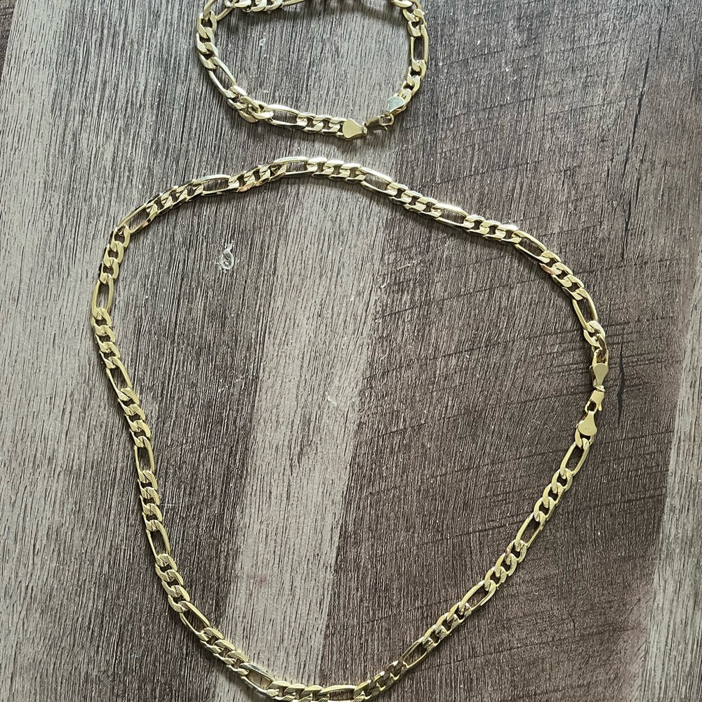 18k gold bracelet and chain